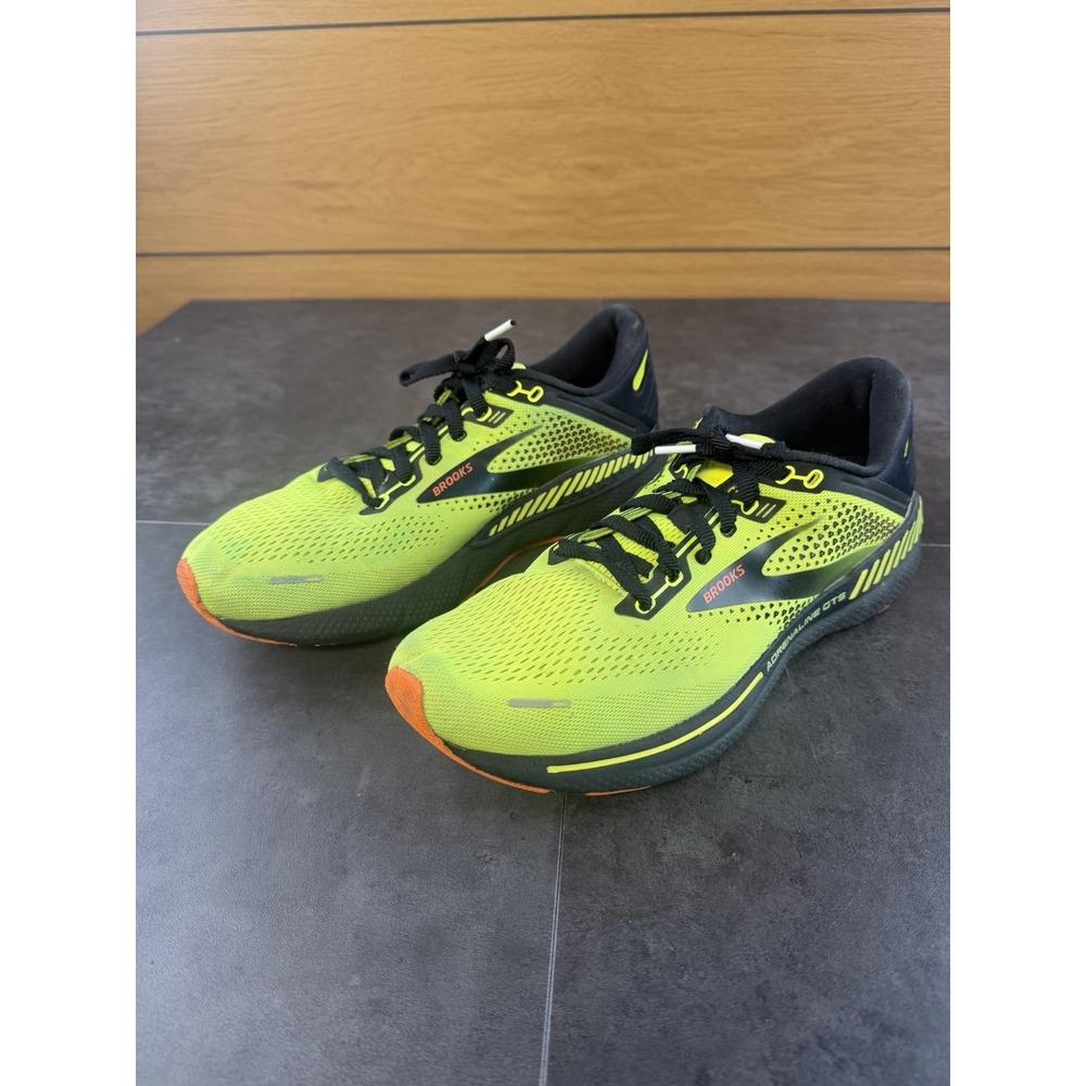 Brooks Men's Adrenaline GTS 22 Nightlife/Titan Low Top Sneaker Size 10